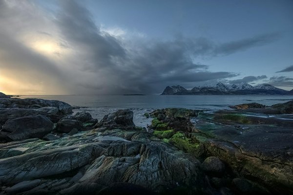 Comment voyager en famille sans se ruiner